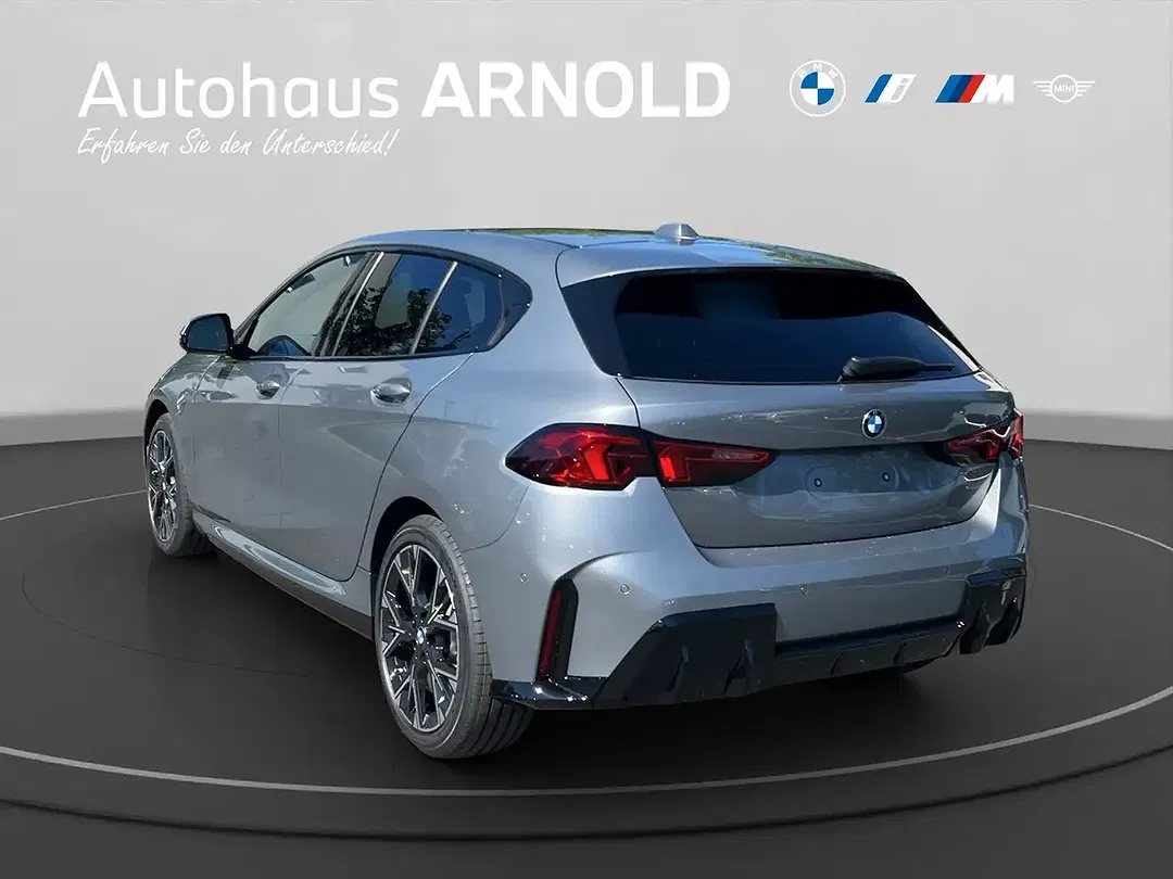 BMW 120 - Thumbnail 6