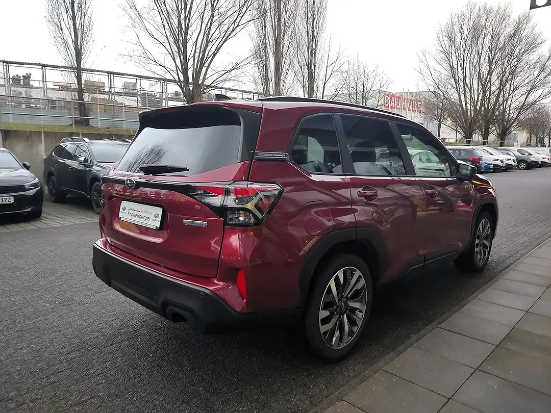 Subaru Forester - Thumbnail 4
