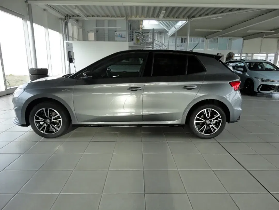 Skoda Fabia - Thumbnail 2
