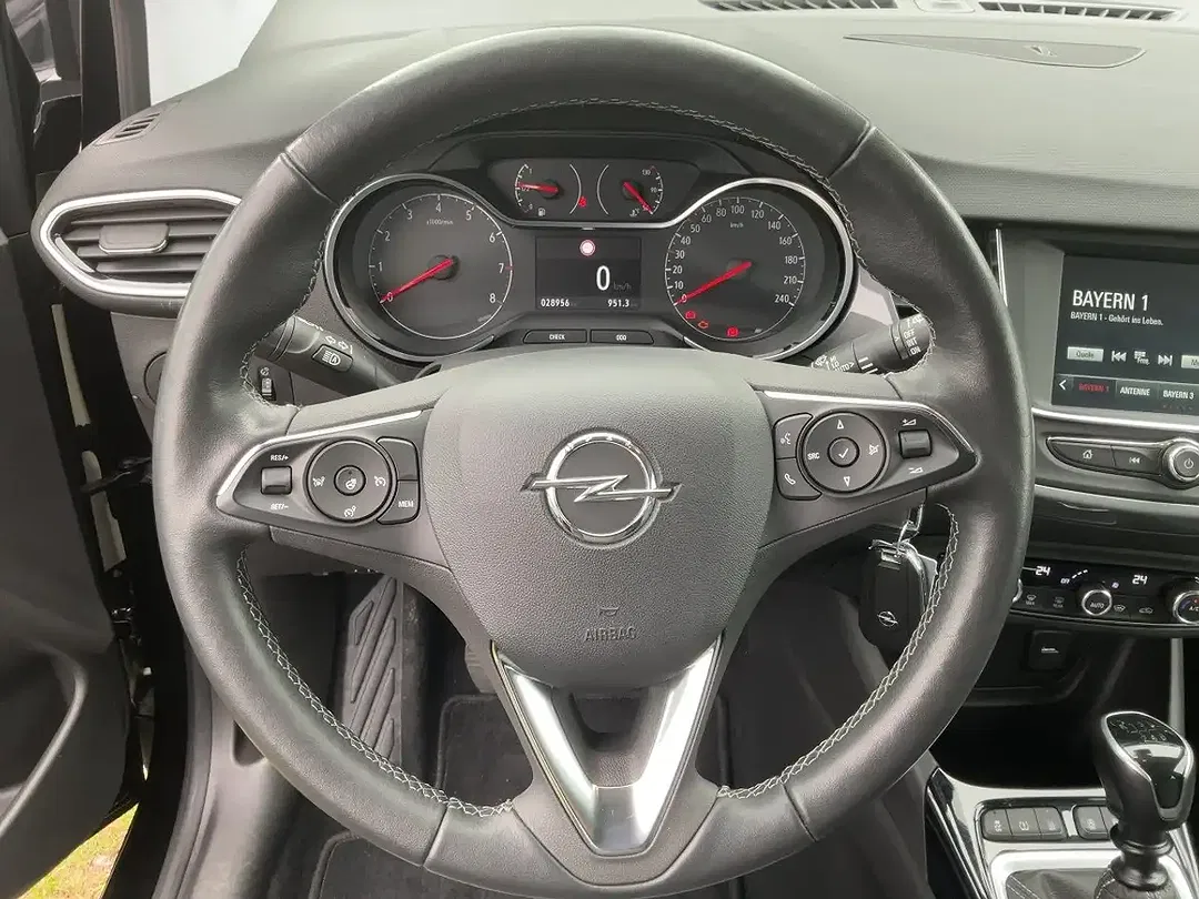 Opel Crossland - Thumbnail 11