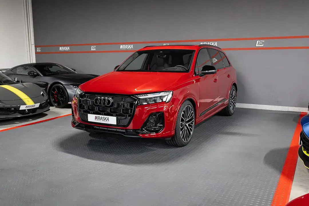Audi Q7 - Thumbnail 3