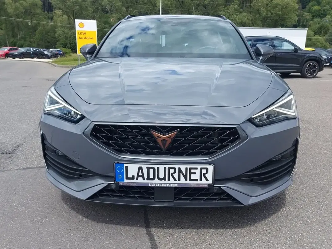 CUPRA Leon - Thumbnail 1
