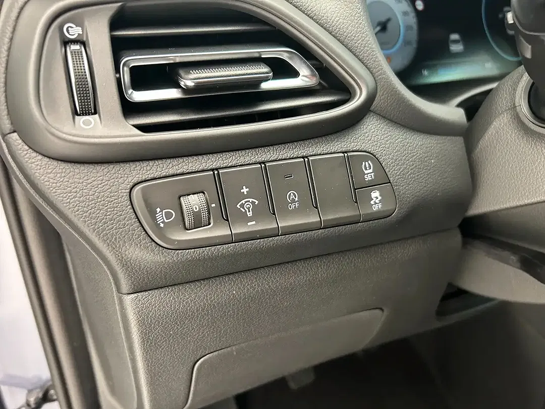 Hyundai i30 - Thumbnail 14