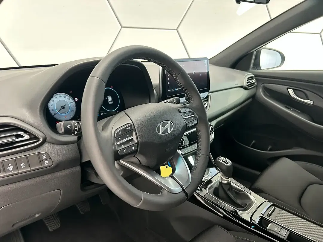 Hyundai i30 - Thumbnail 15