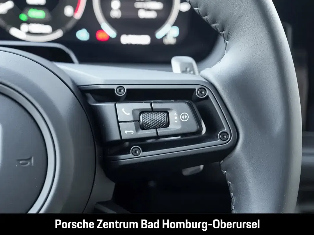 Porsche Cayenne - Thumbnail 12