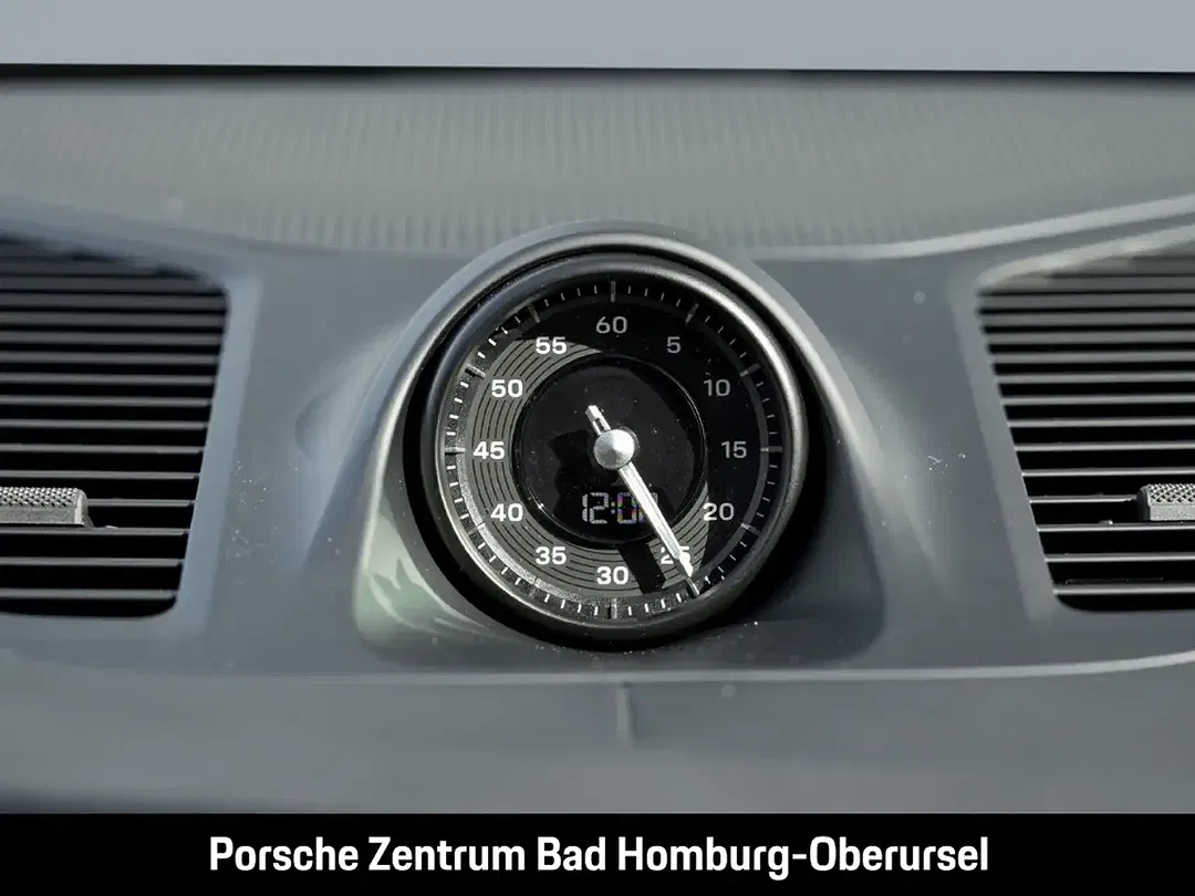 Porsche Cayenne - Thumbnail 13