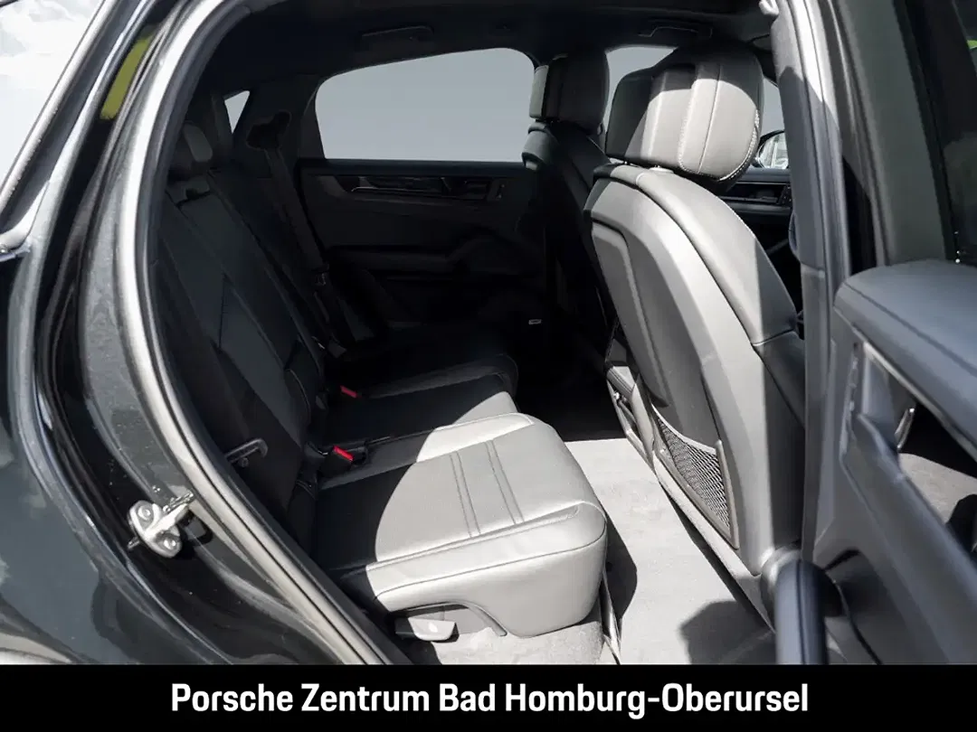 Porsche Cayenne - Thumbnail 8