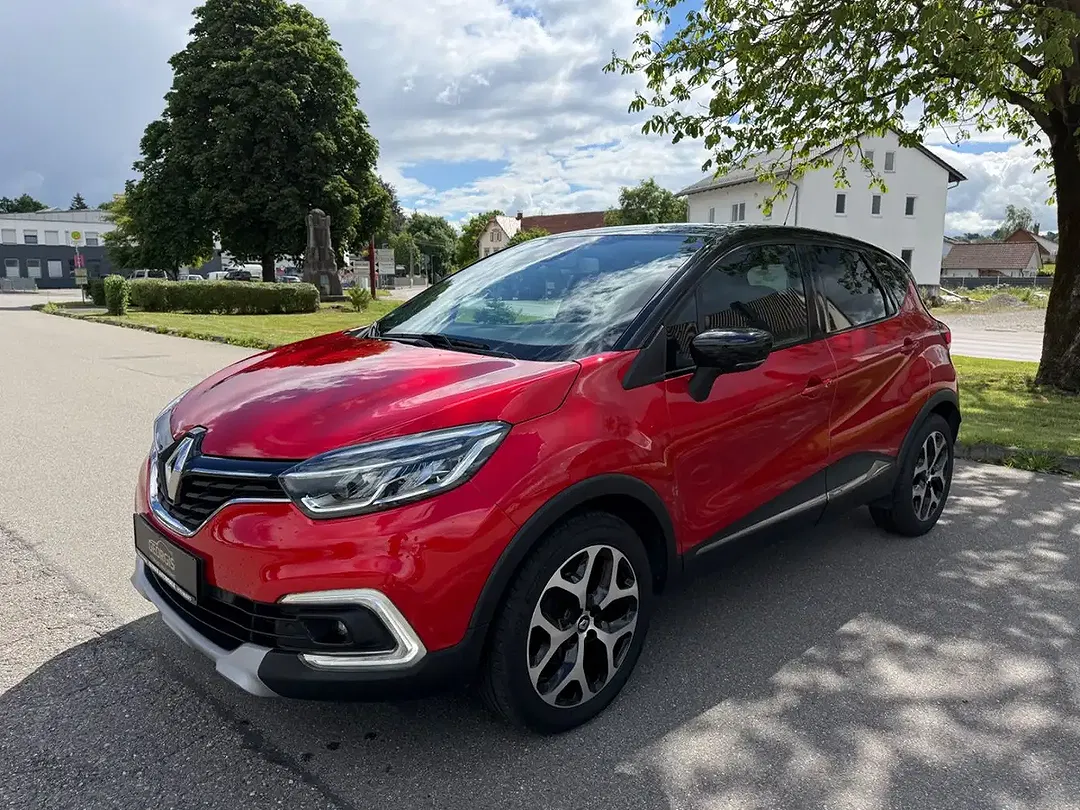 Renault Captur - Thumbnail 2