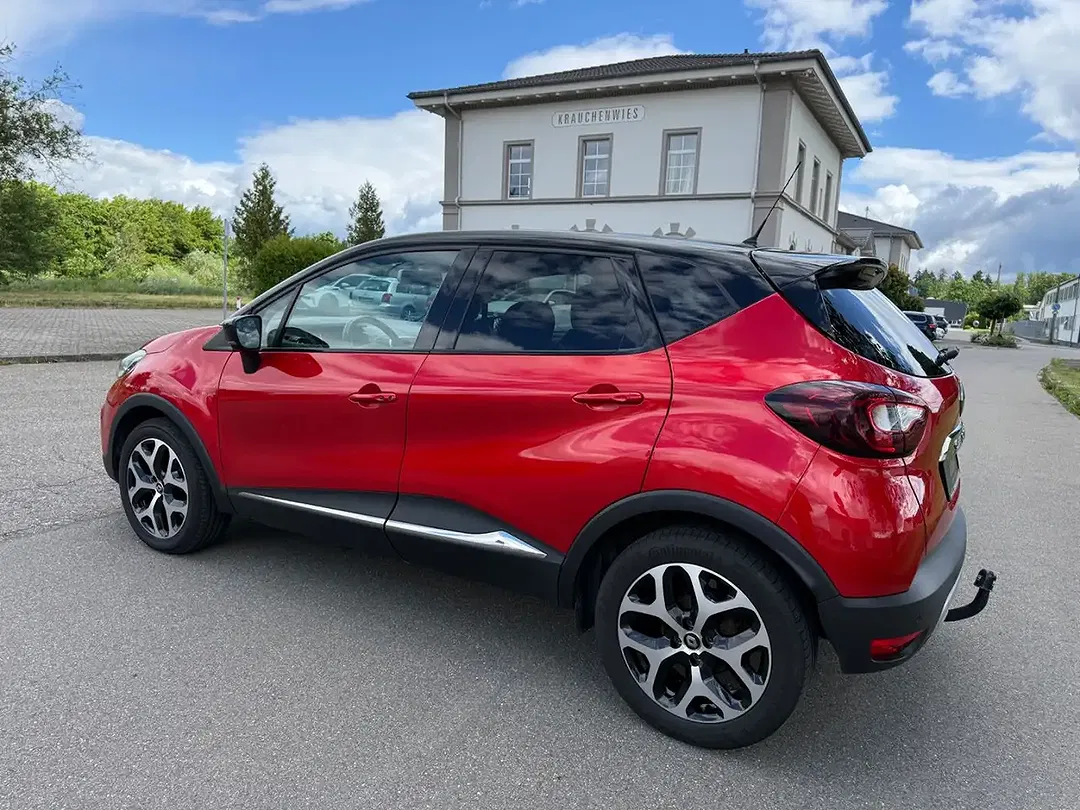 Renault Captur - Thumbnail 4