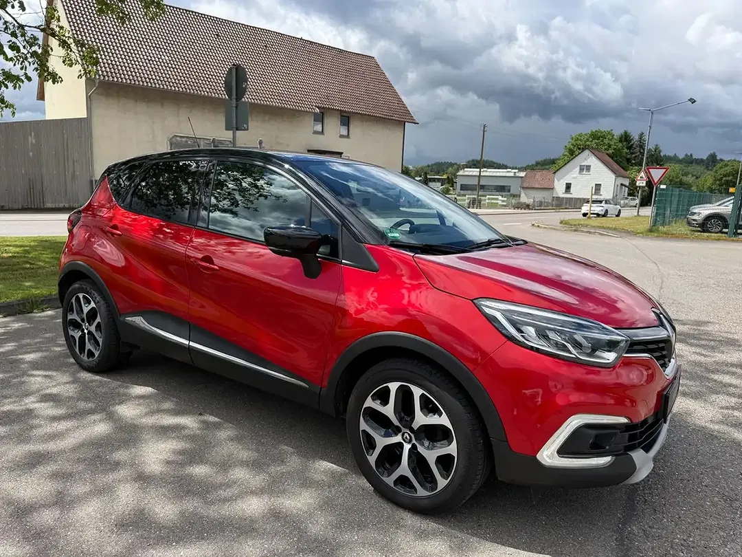 Renault Captur - Thumbnail 9