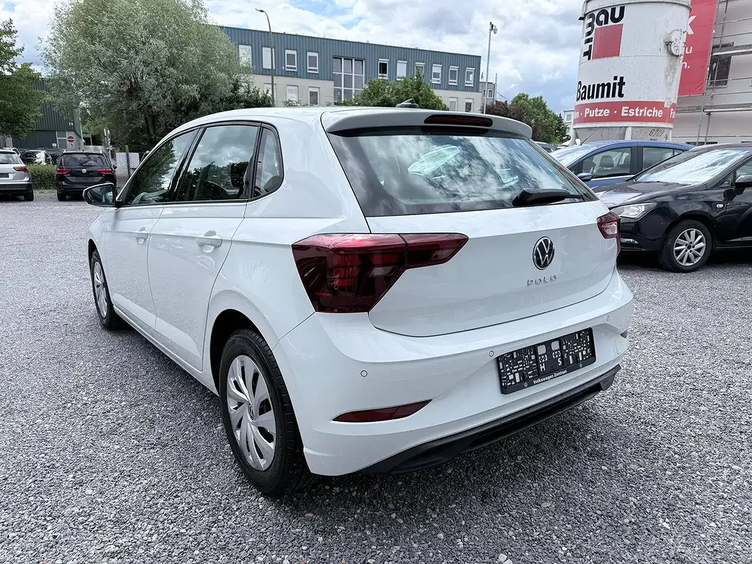 Volkswagen Polo - Thumbnail 9