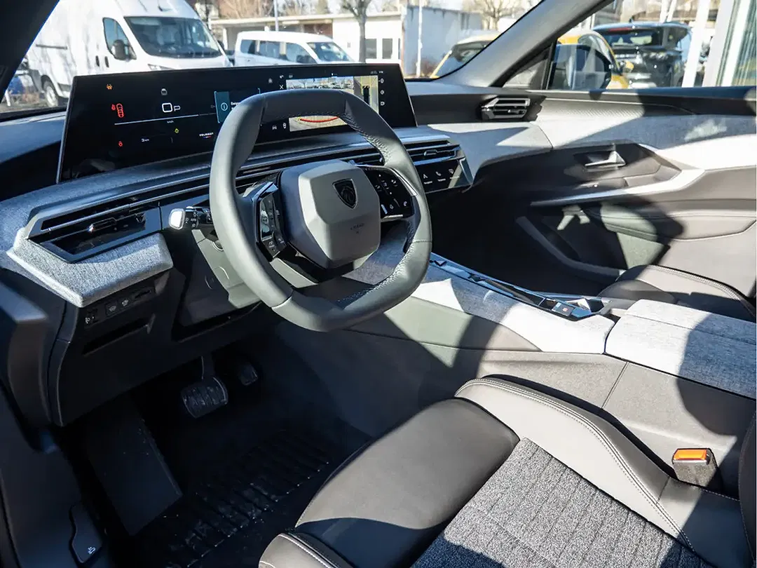 Peugeot 3008 - Thumbnail 9