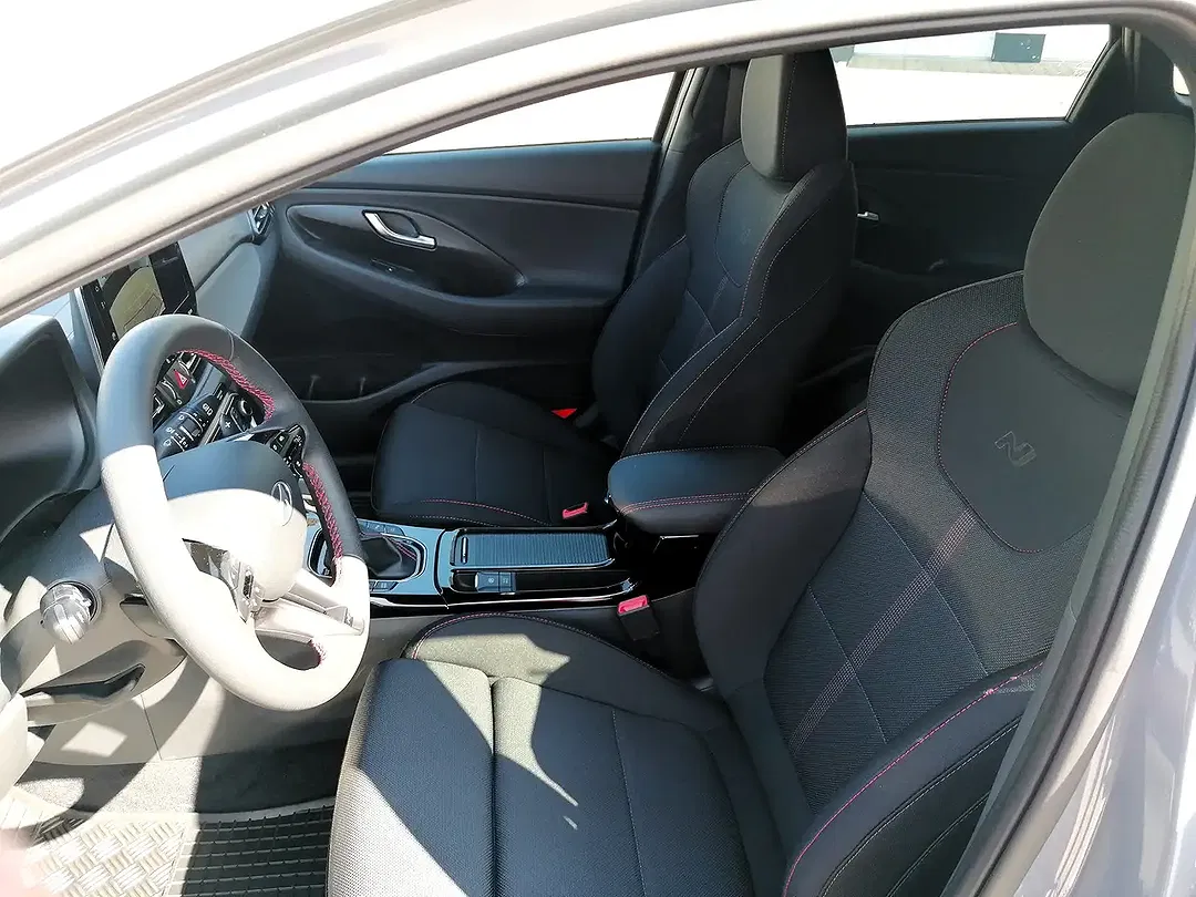 Hyundai i30 - Thumbnail 10