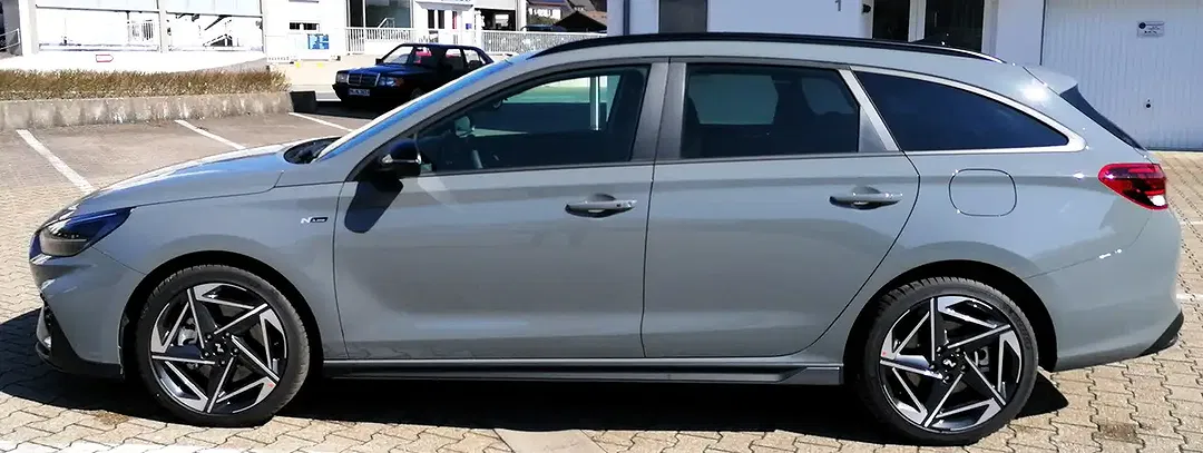 Hyundai i30 - Thumbnail 3