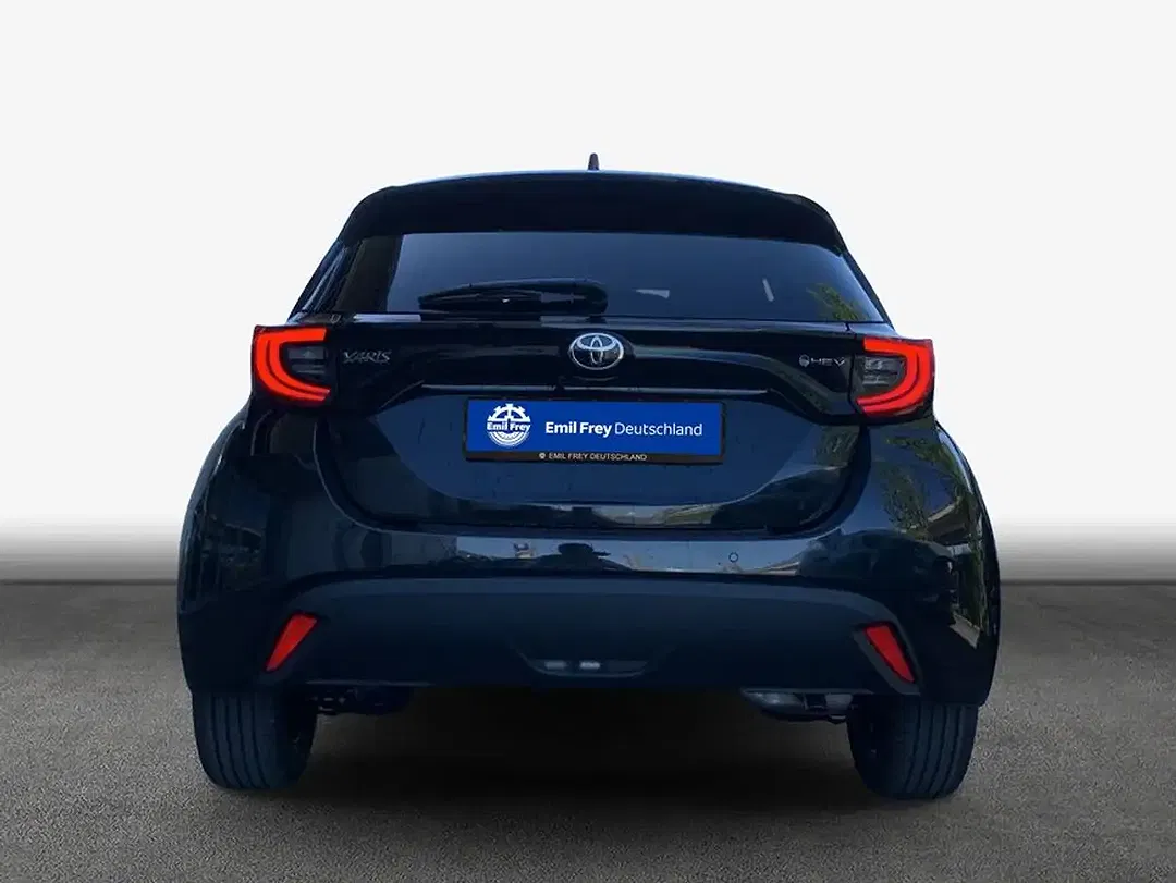 Toyota Yaris - Thumbnail 5