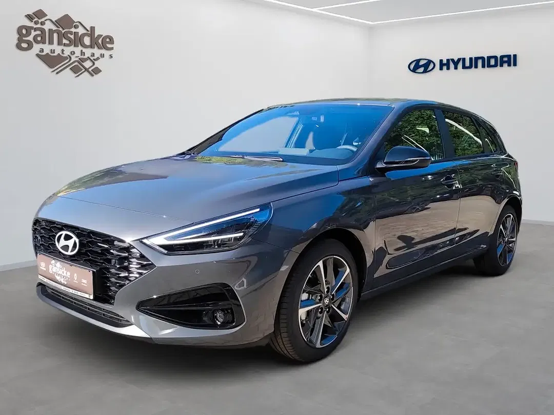 Hyundai i30 - Thumbnail 1