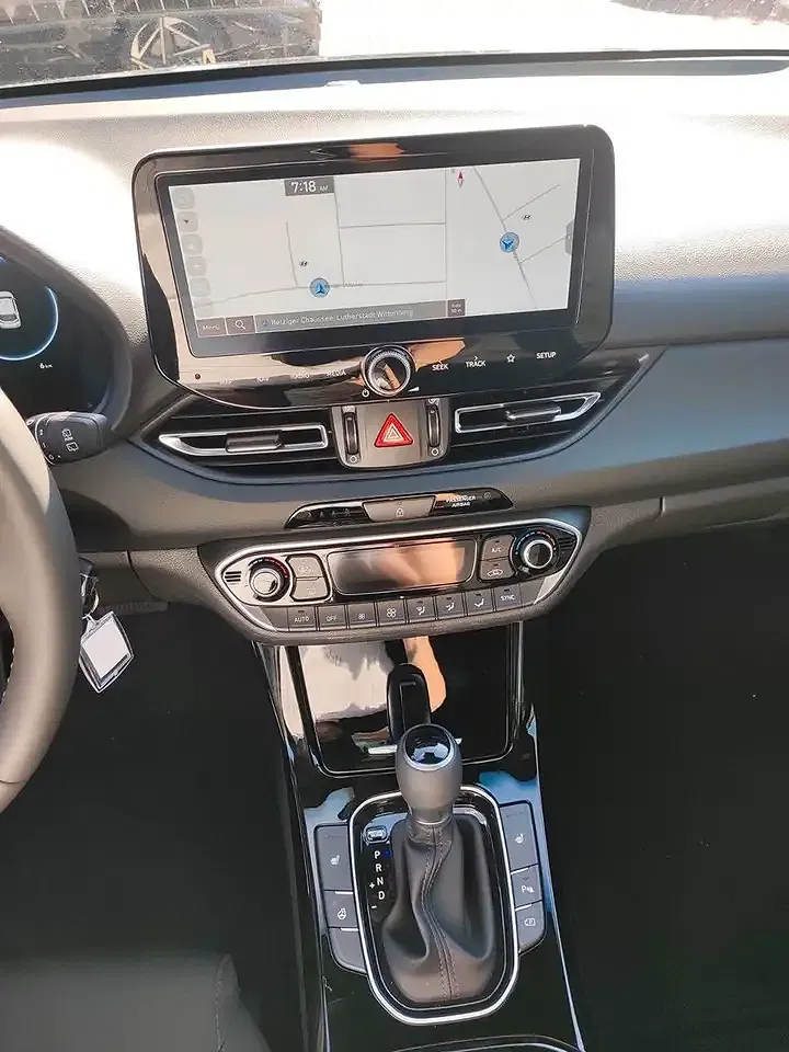 Hyundai i30 - Thumbnail 10
