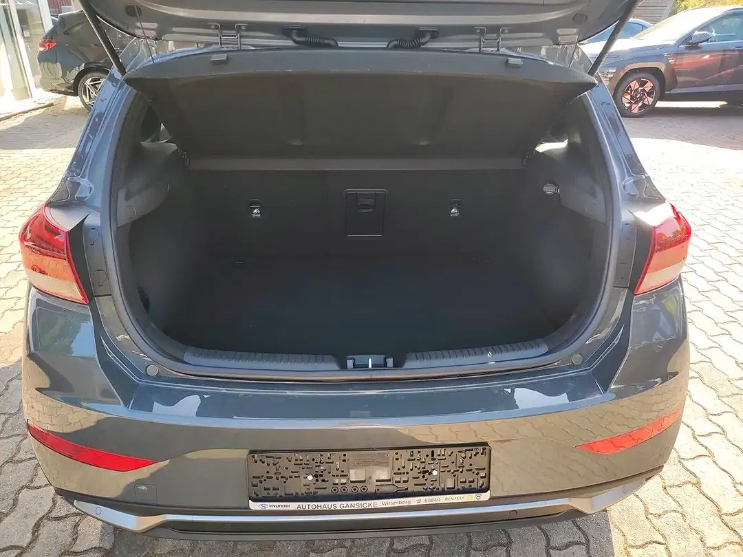 Hyundai i30 - Thumbnail 13