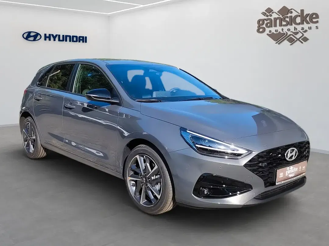 Hyundai i30 - Thumbnail 2
