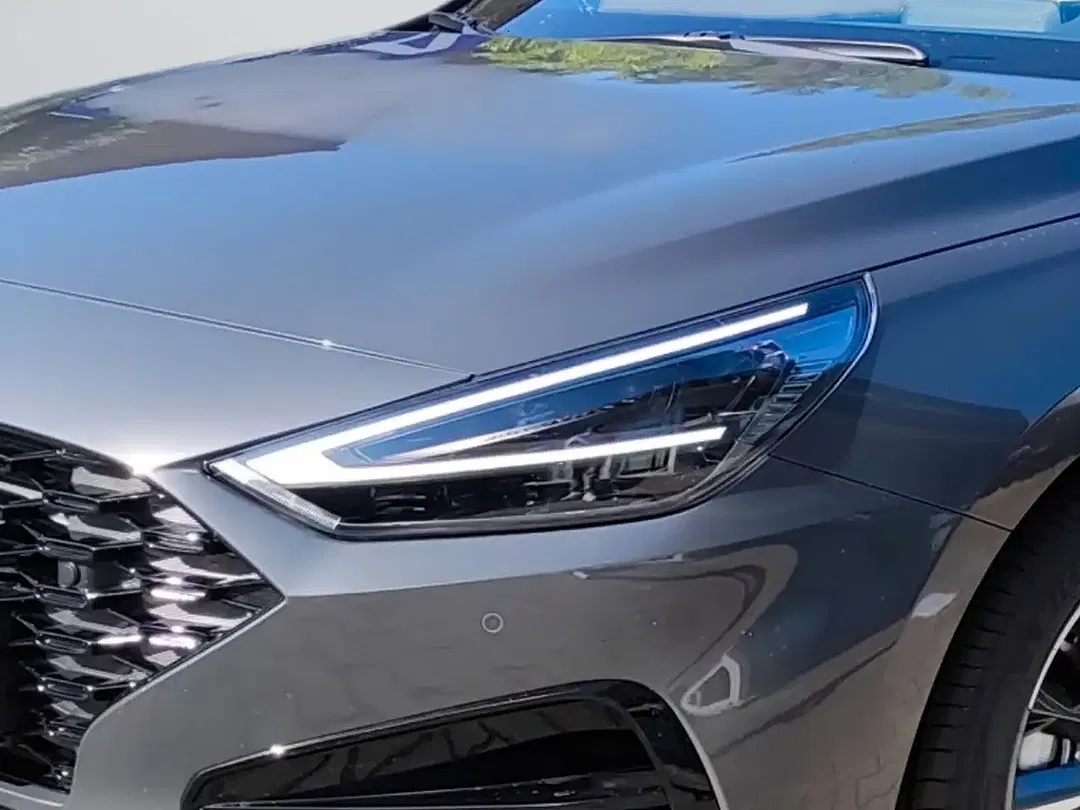 Hyundai i30 - Thumbnail 6
