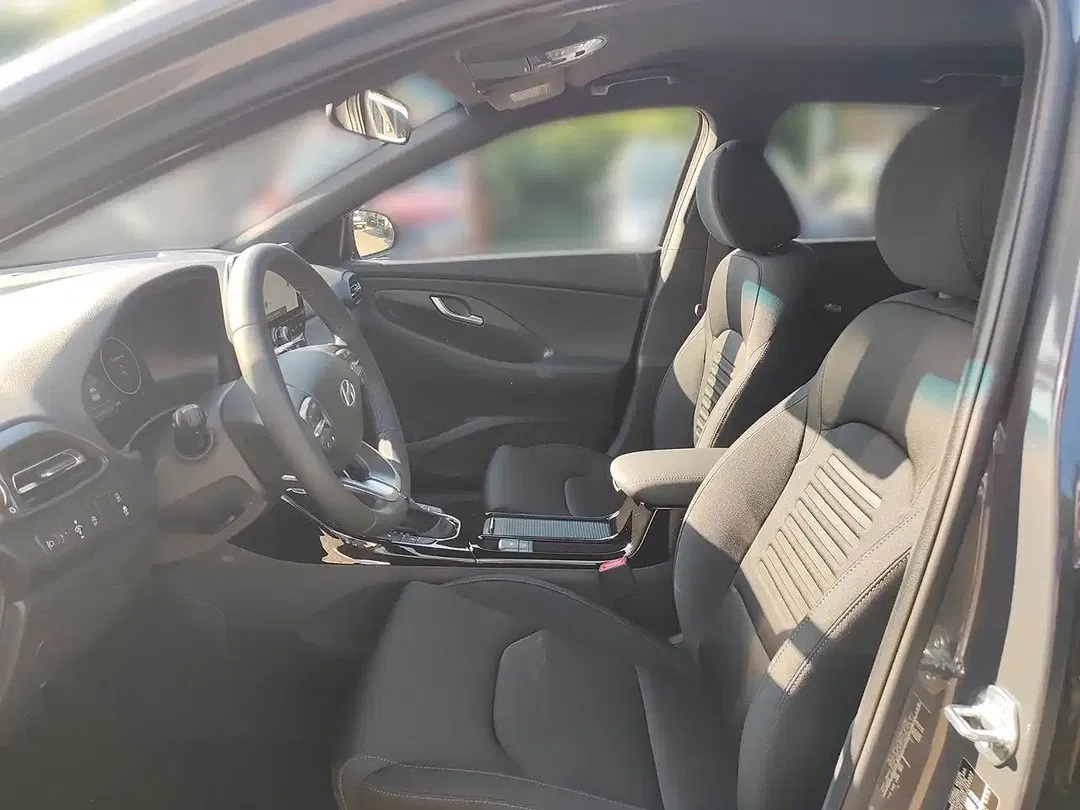 Hyundai i30 - Thumbnail 8
