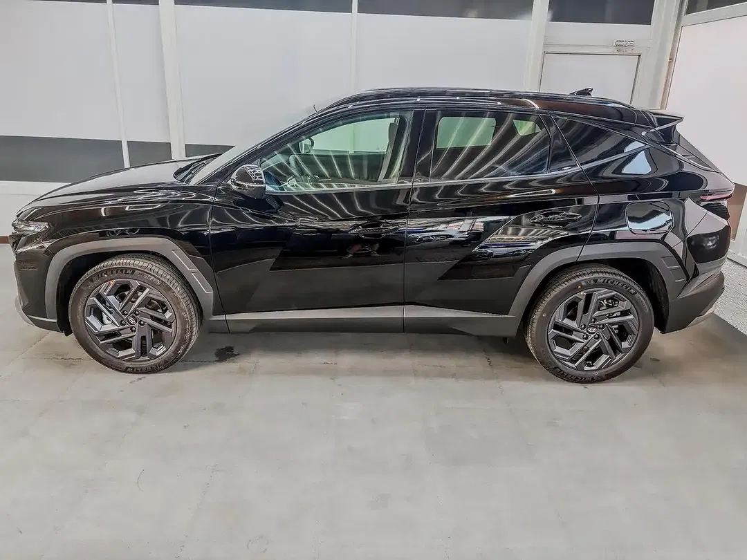 Hyundai TUCSON - Thumbnail 3