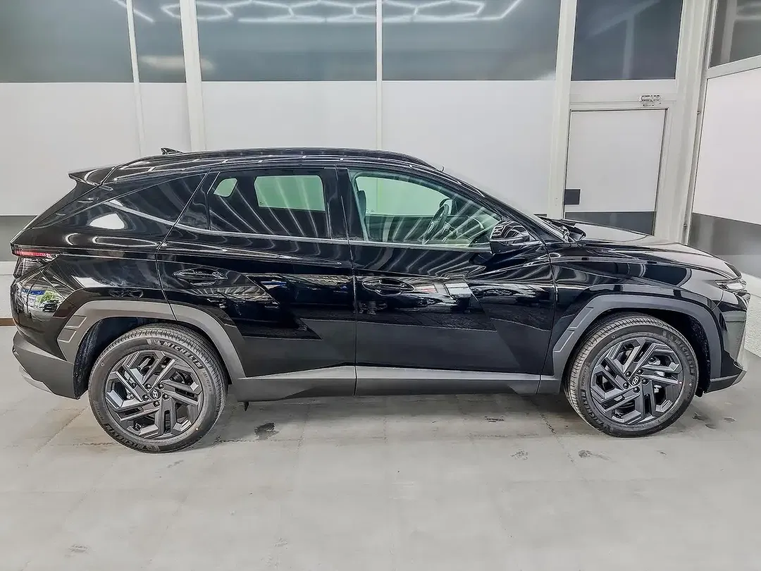 Hyundai TUCSON - Thumbnail 4