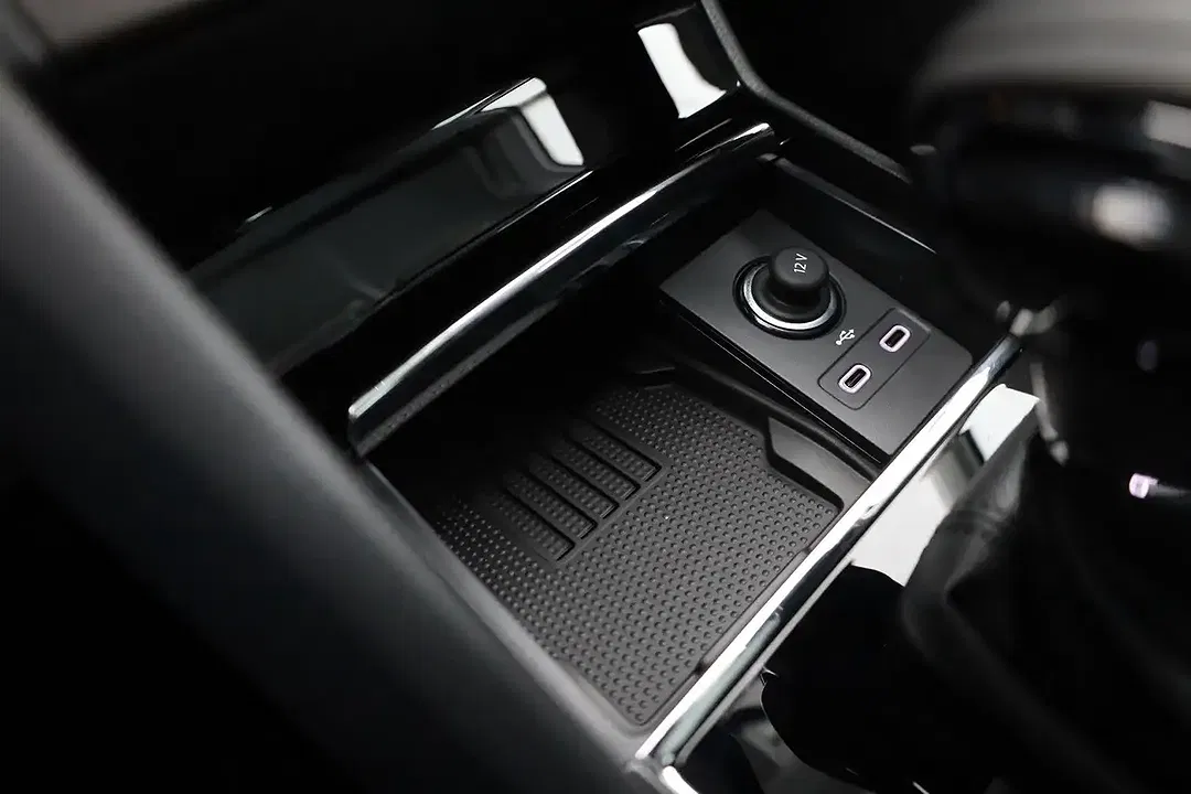 Skoda Karoq - Thumbnail 12