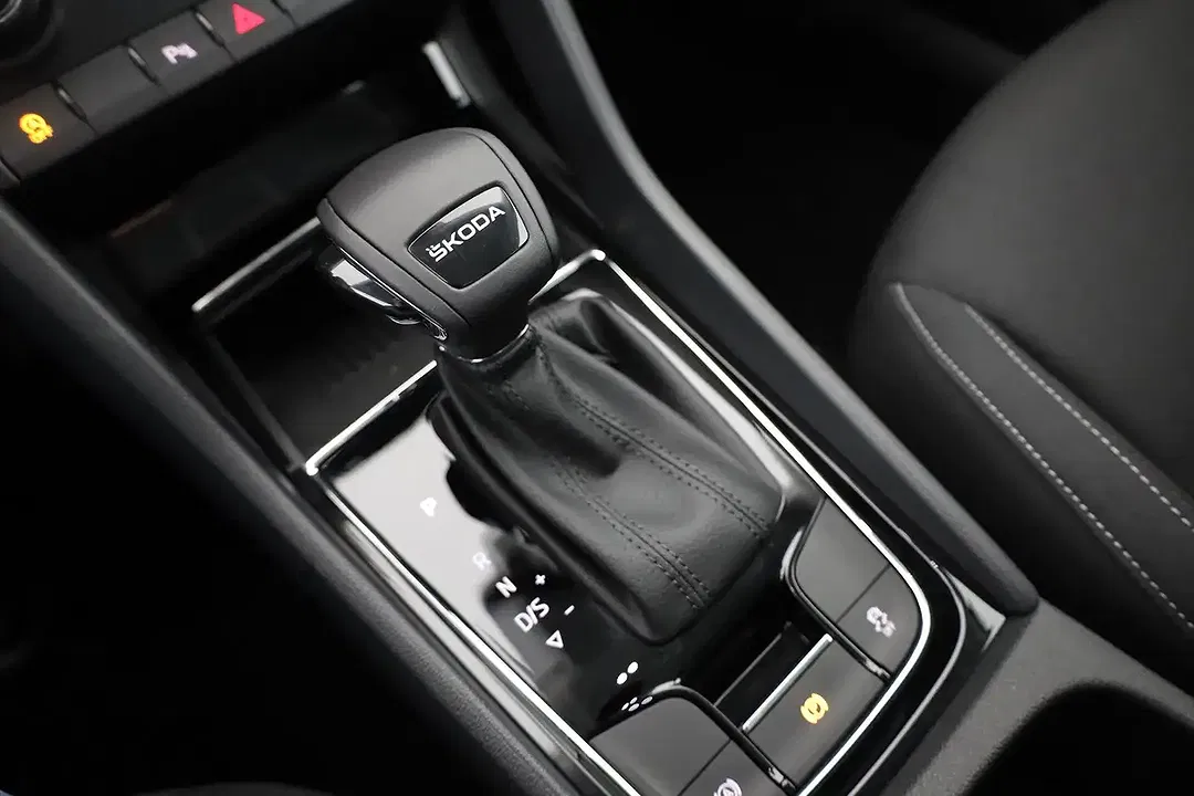 Skoda Karoq - Thumbnail 13