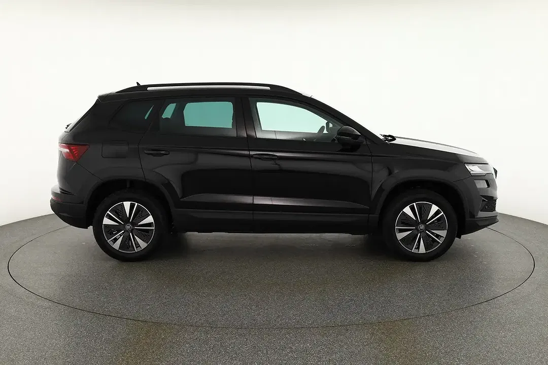 Skoda Karoq - Thumbnail 5