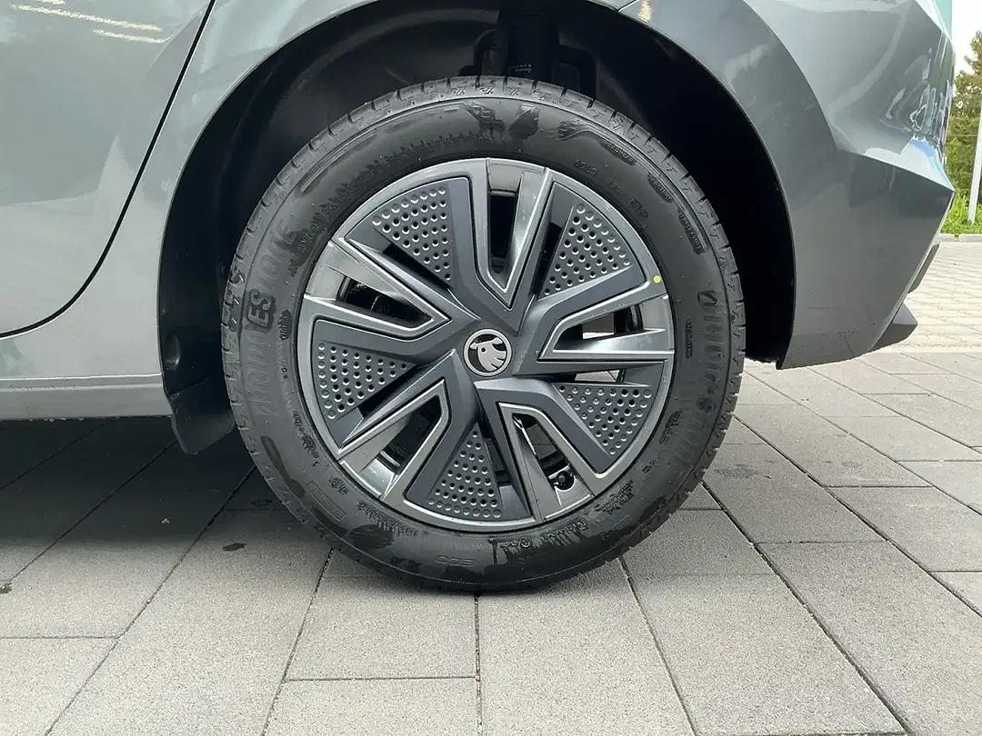 Skoda Fabia - Thumbnail 11