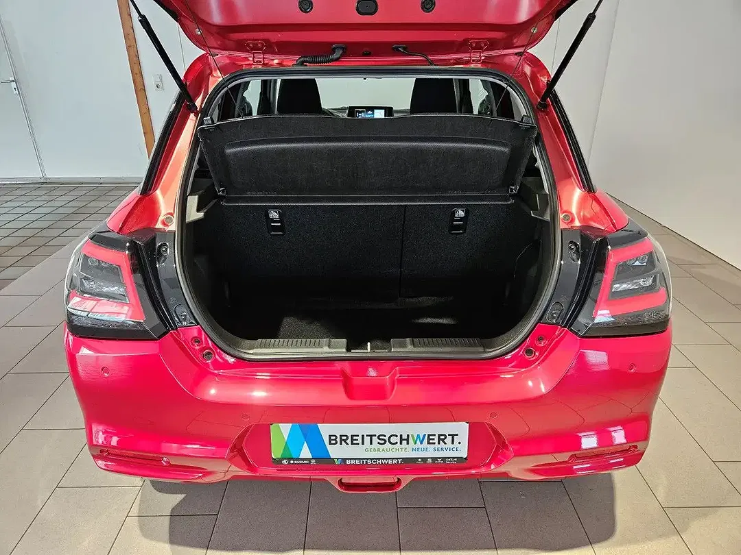Suzuki Swift - Thumbnail 13