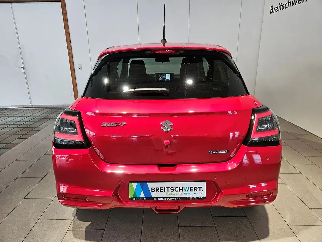Suzuki Swift - Thumbnail 14