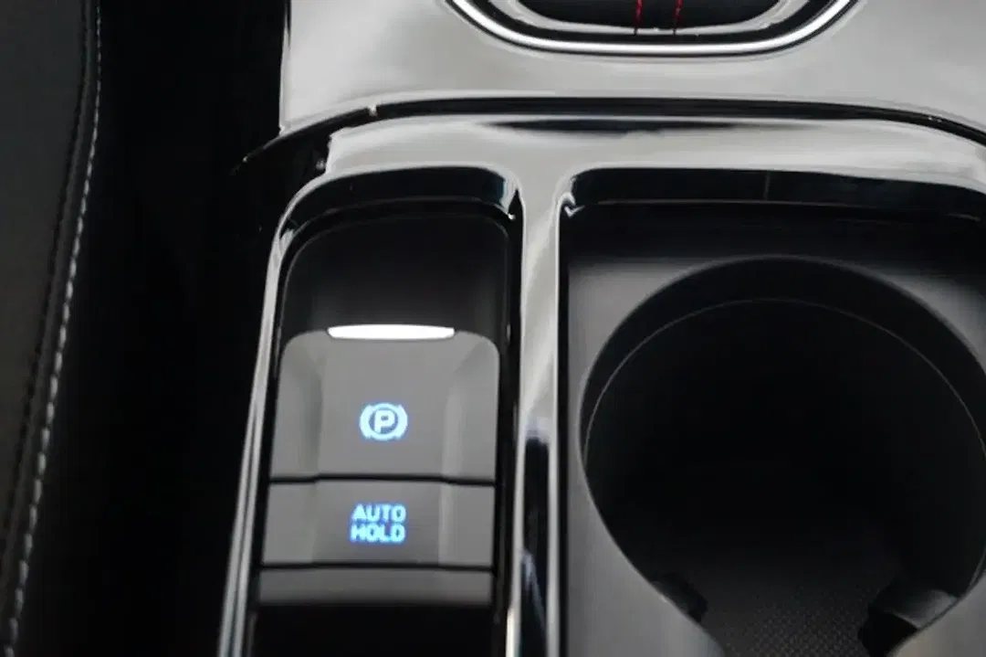 Hyundai i30 - Thumbnail 15