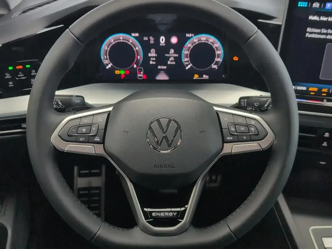 Volkswagen Golf Variant - Thumbnail 10