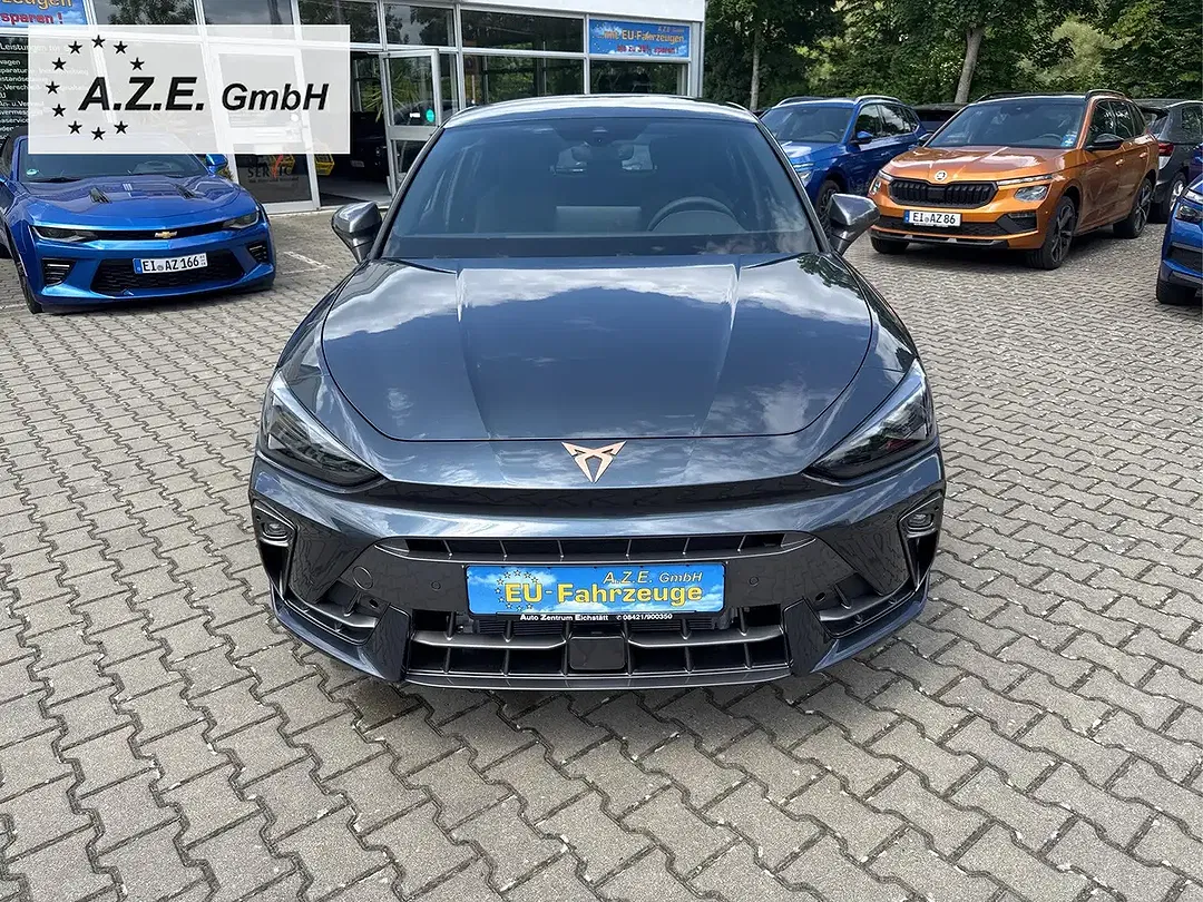 CUPRA Leon - Thumbnail 3