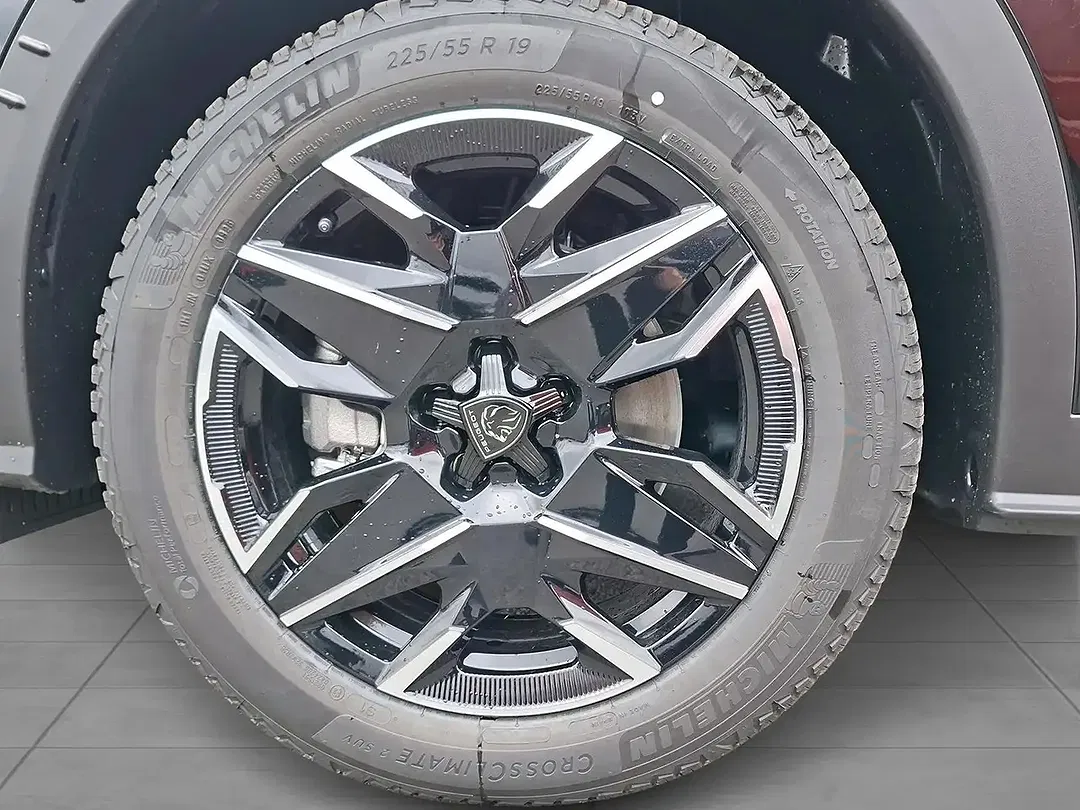 Peugeot 5008 - Thumbnail 6
