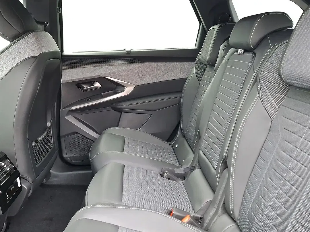 Peugeot 5008 - Thumbnail 8