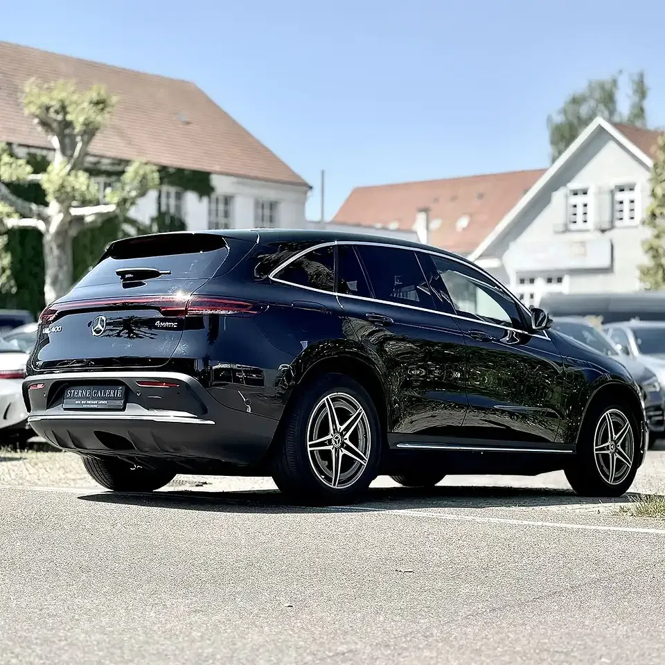Mercedes-Benz EQC 400 - Thumbnail 8
