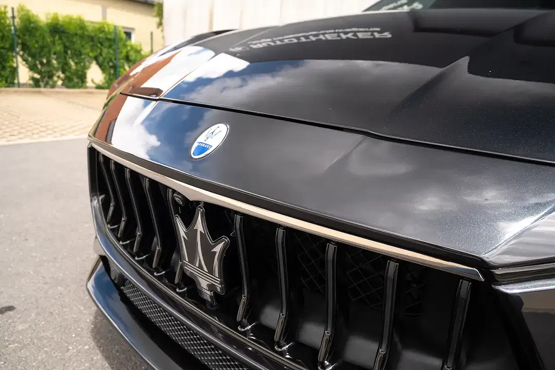 Maserati Ghibli - Thumbnail 12
