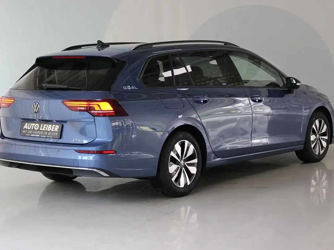 Volkswagen Golf Variant - Thumbnail 3