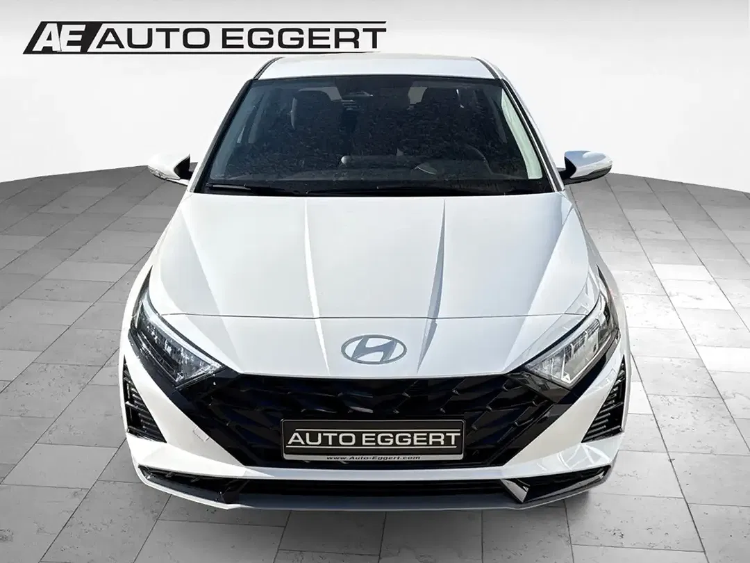 Hyundai i20 - Thumbnail 2