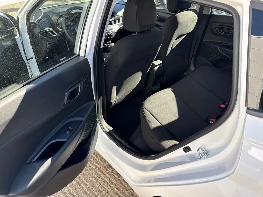 Hyundai i20 - Thumbnail 8