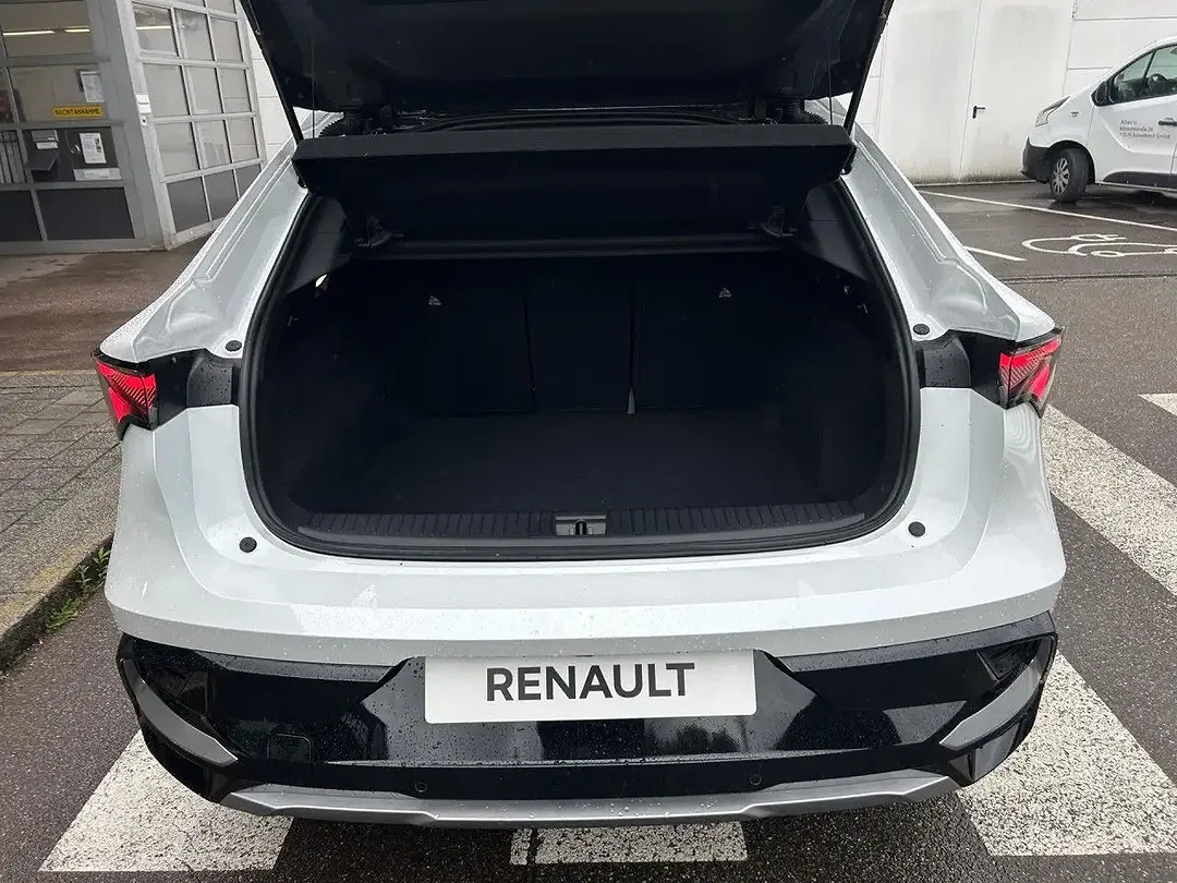 Renault Rafale - Thumbnail 9