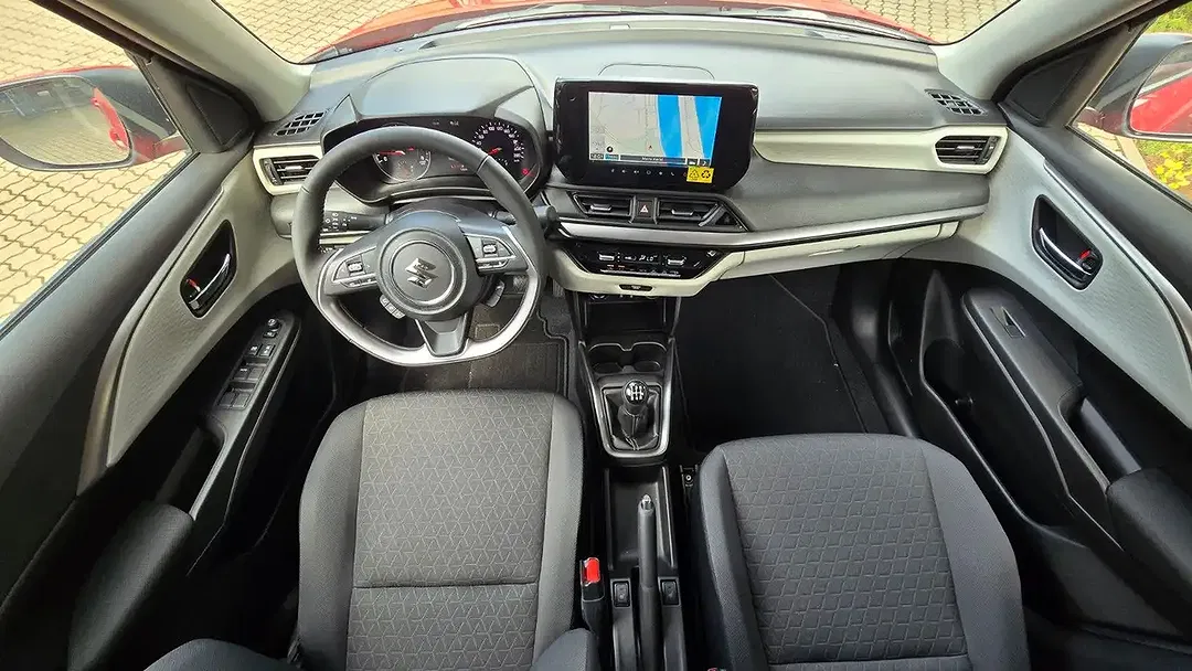 Suzuki Swift - Thumbnail 13