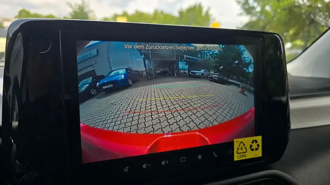 Suzuki Swift - Thumbnail 15