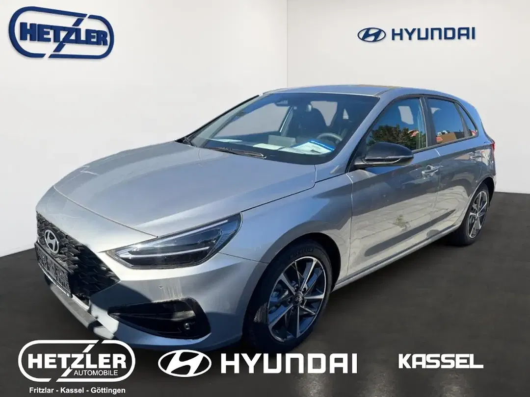Hyundai i30 - Thumbnail 1