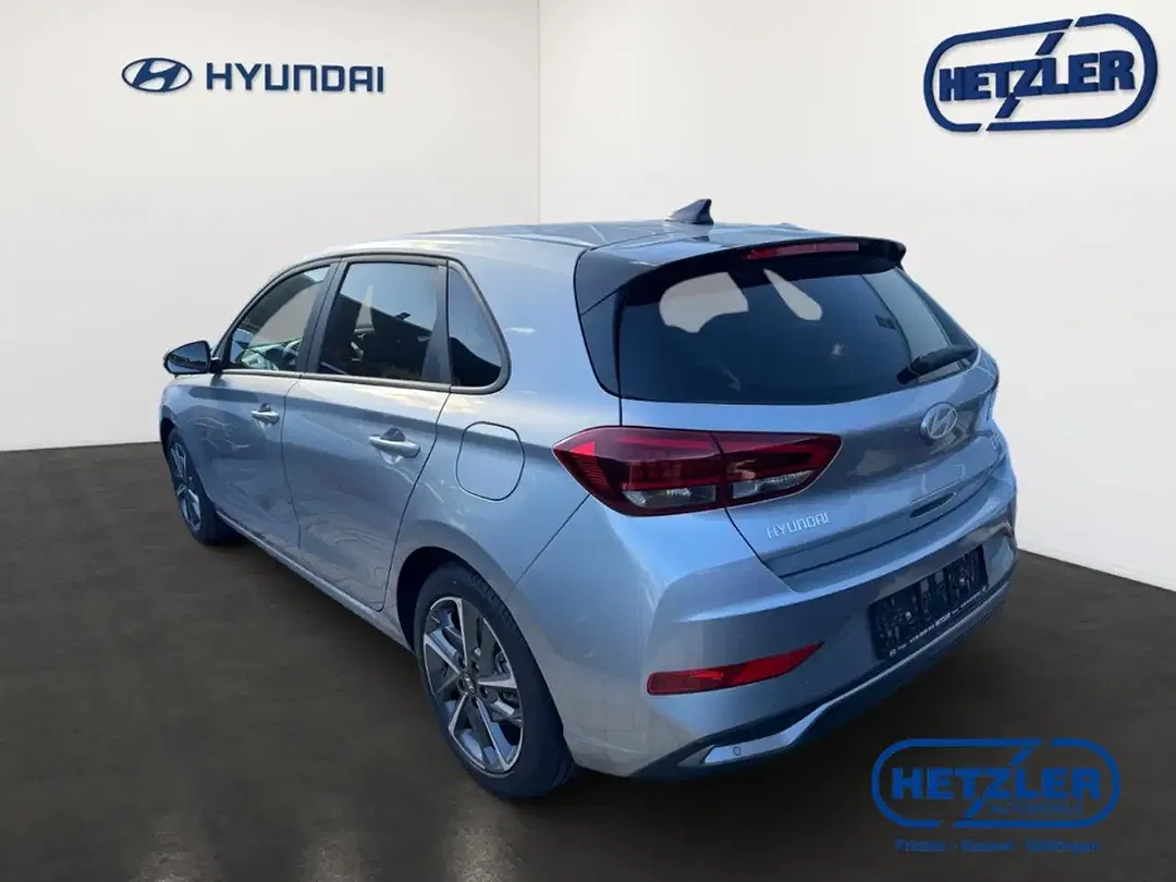 Hyundai i30 - Thumbnail 4