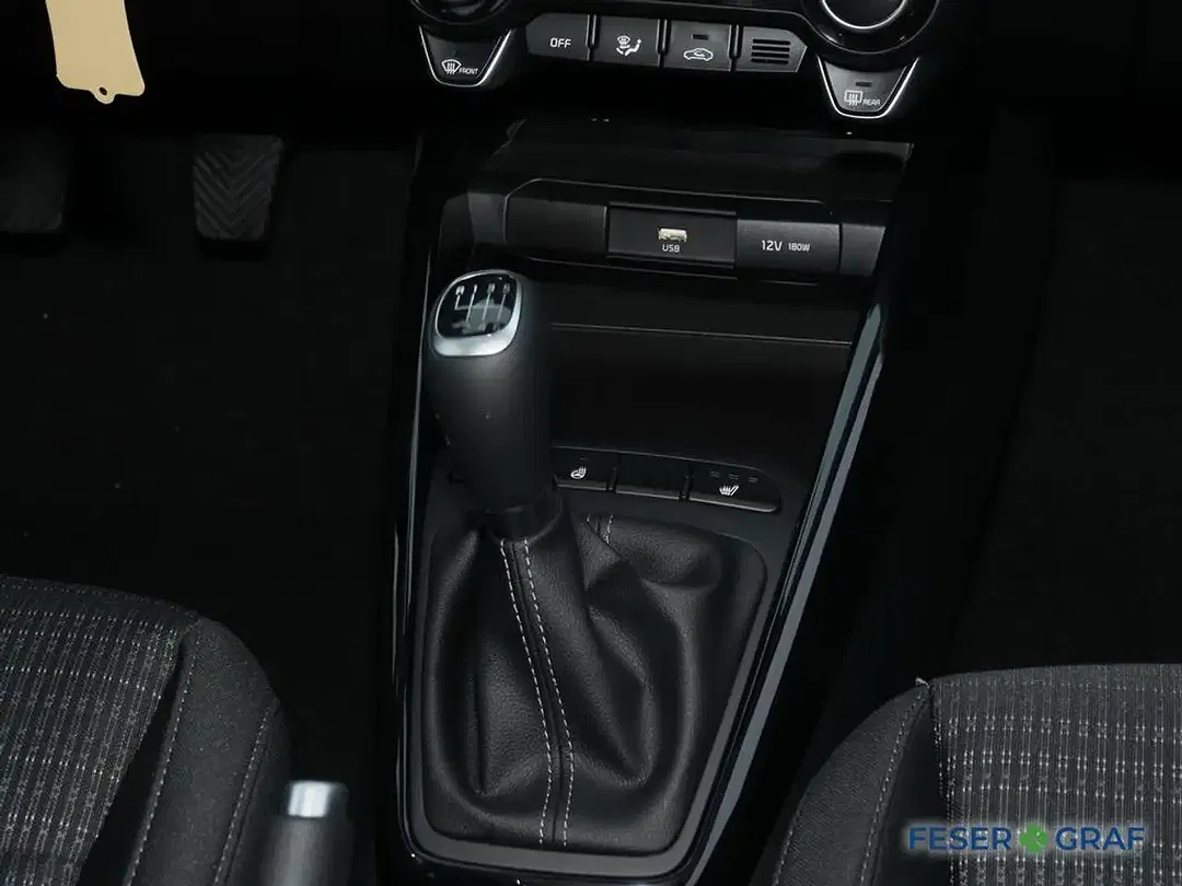 Kia Stonic - Thumbnail 8