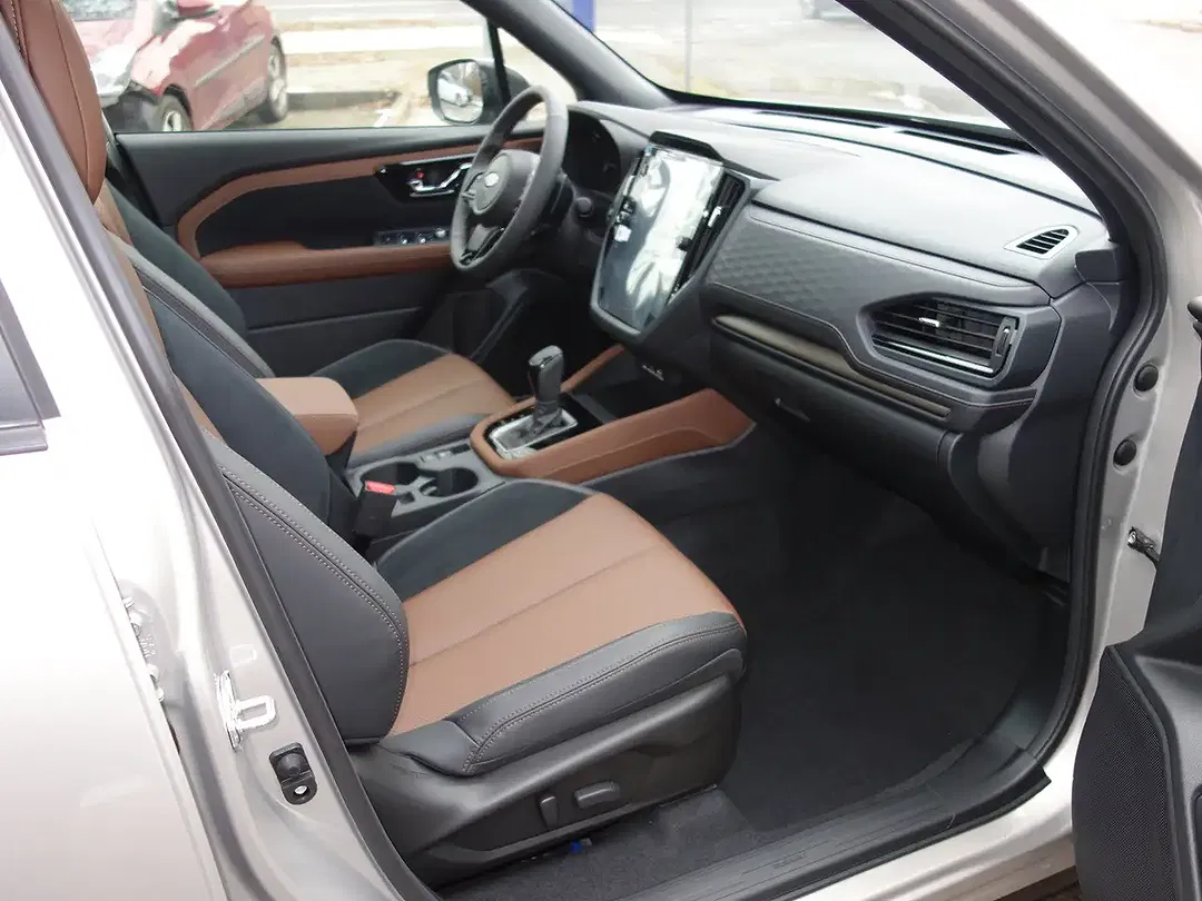 Subaru Forester - Thumbnail 8